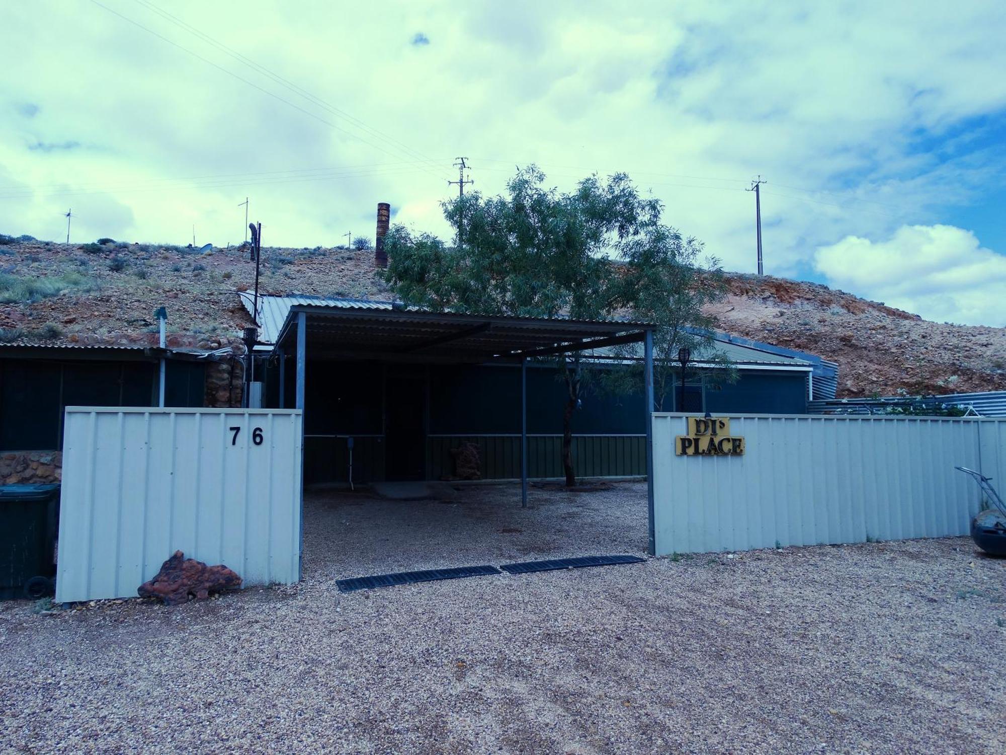 Di'S Place Coober Pedy Exterior photo