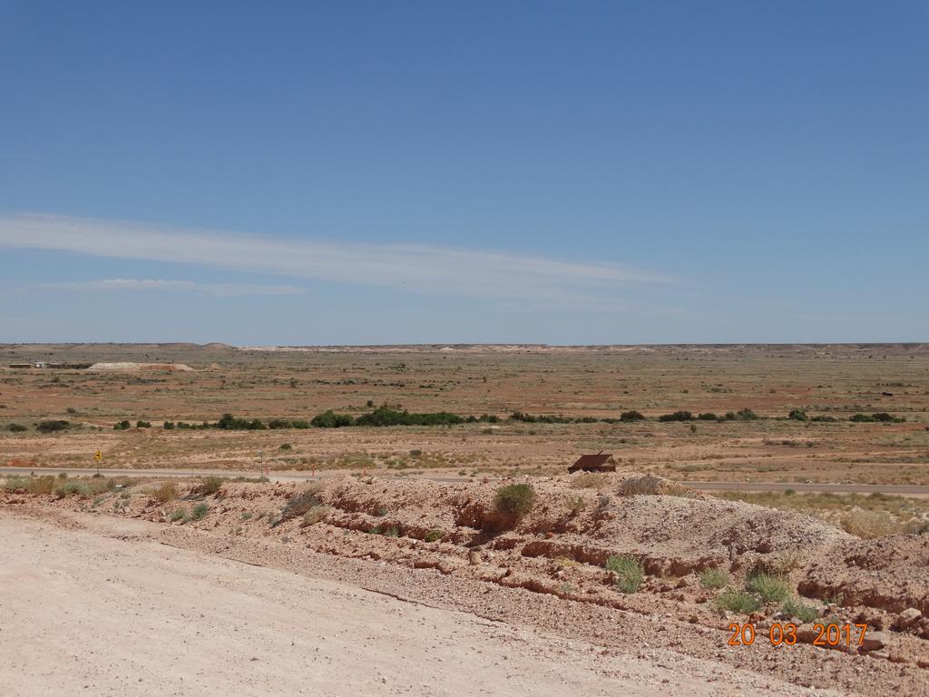 Di'S Place Coober Pedy Exterior photo